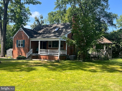 7720 Lee Ave, Alexandria, VA 22308 - photo 3