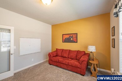 6058 NE Chandra Ct, Albany, OR 97321 - photo 6