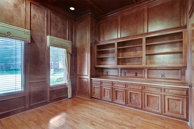 1315 Glenhilshire Dr, Houston, TX 77055 - photo 5