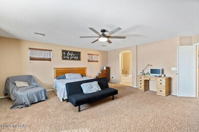 4021 E Lushfield Dr, Tucson, AZ 85756 - photo 4