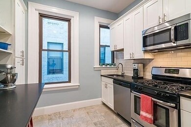 1060 Beacon St unit 5, Brookline, MA 02446 - photo 2