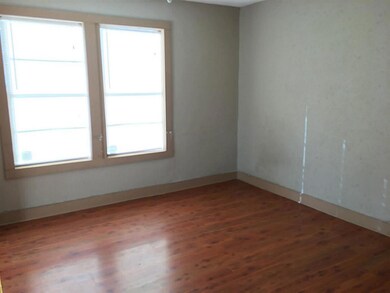 3923 Melbourne St, Houston, TX 77026 - photo 6