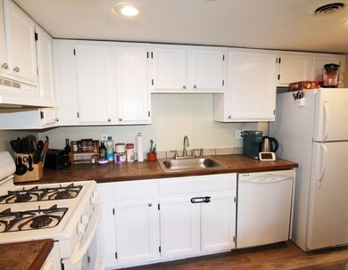 43 Meadow Pond Dr unit D, Leominster, MA 01453 - photo 7