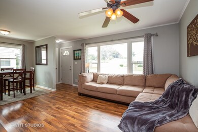 1259 Webster Ln, Des Plaines, IL 60018 - photo 3