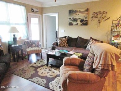 living area 2