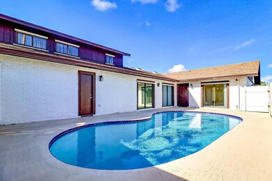 9788 Boca Gardens Cir N unit D, Boca Raton, FL 33496 - photo 2