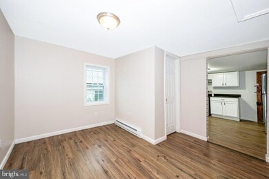 3510 Cemetery Cir, Knoxville, MD 21758 - photo 7