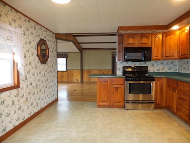 367 Main St, Vassalboro, ME 04989 - photo 3