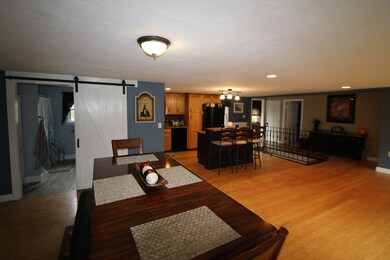 145 Cross St, Hanson, MA 02341 - photo 6