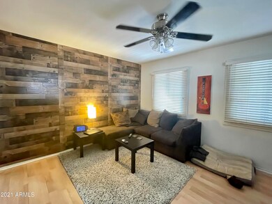 2315 E Brill St, Phoenix, AZ 85006 - photo 4