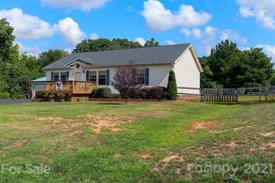 423 Ostwalt Amity Rd, Troutman, NC 28166 - photo 3