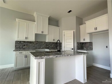 809 Whitewing St, Alamo, TX 78516 - photo 3