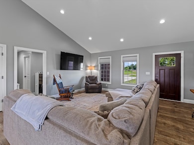 1294 Manitou Rd, Manitou, KY 42436 - photo 5