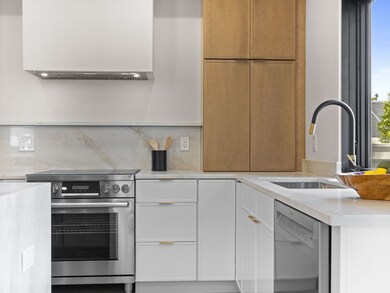 154 Lexington St, Newton, MA 02466 - photo 5