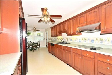 1010 Jefferson Ave, Allentown, PA 18103 - photo 3