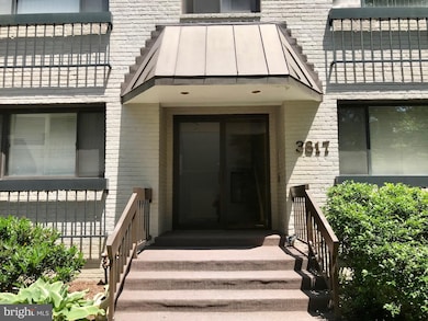 3817 Davis Place NW unit 3, Washington, DC 20007 - photo 2