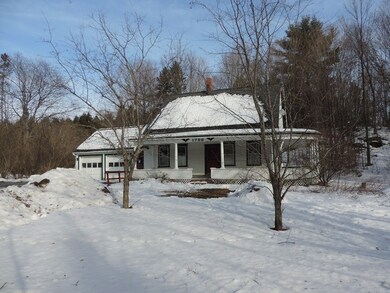 184 Sylvain Rd, Saint Johnsbury, VT 05819 - photo 2