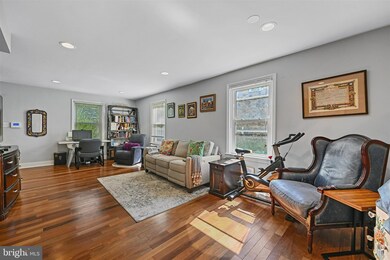 2504 Pinebrush Rd, Baltimore, MD 21209 - photo 7