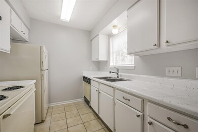 1213 Lyric Ln unit 119, Pasadena, TX 77503 - photo 4