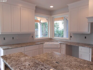 4250 Upper Dr, Lake Oswego, OR 97035 - photo 5