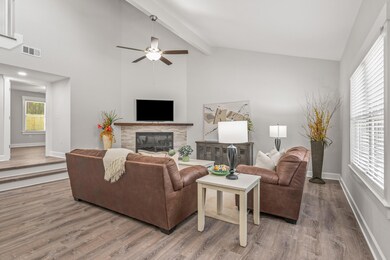 134 Palmetto Dr-6