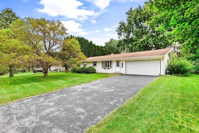 2728 Florann Dr, Fitchburg, WI 53711 - photo 4