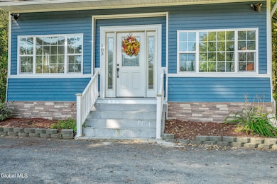 183 Maple Ave, Schenectady, NY 12302 - photo 3