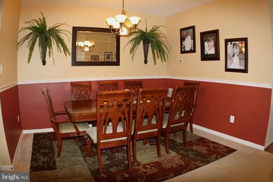 608 Tinker Rd, Middle River, MD 21220 - photo 5