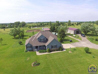 9241 SW 61st St, Topeka, KS 66610 - photo 2