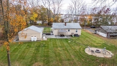 24 Nod Rd, Swansea, MA 02777 - photo 6