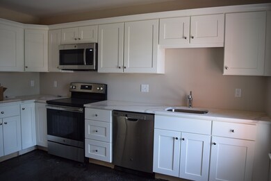 29 Great Rd unit 29, Acton, MA 01720 - photo 2