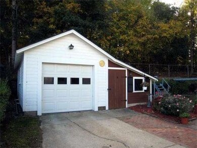 6 Park St, Turners Falls, MA 01376 - photo 5