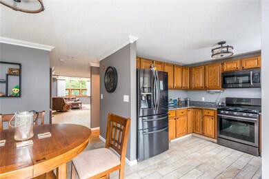 80 Fisher Rd unit 56, Cumberland, RI 02864 - photo 6