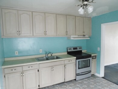 2234 Urban Rd, Jacksonville, FL 32210 - photo 3