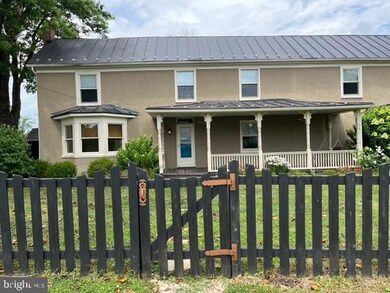 202 W Crescent St, Boyce, VA 22620 - photo 3