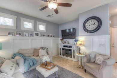 Family room (1)-SMALL