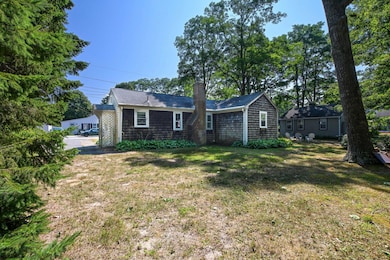 7 Freeman St, Buzzards Bay, MA 02532 - photo 5