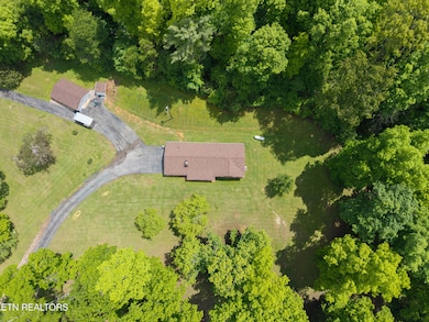 5 unrestricted acres
