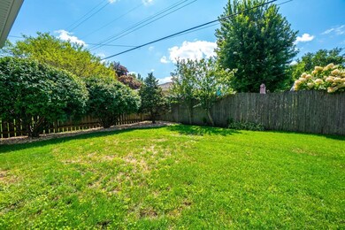 131 Minter Dr, Griffith, IN 46319 - photo 5