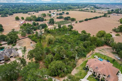 19321 Whispering Grove E, Tomball, TX 77377 - photo 6