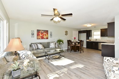 723 Dennis Rd, Jacksonville, NC 28546 - photo 6