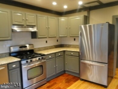 64 N Franklin St, Lambertville, NJ 08530 - photo 5