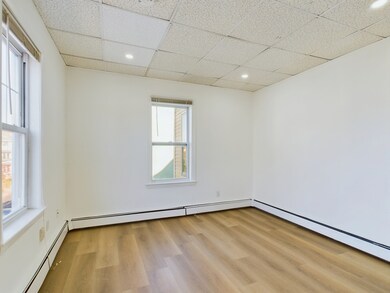 428 Main St unit 2, Medford, MA 02155 - photo 4