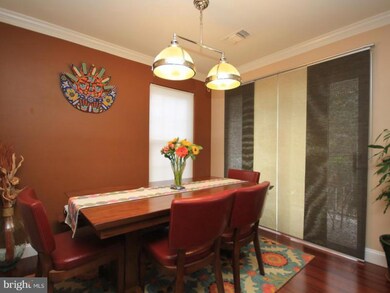 4516 Superior Square, Fairfax, VA 22033 - photo 4