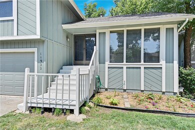 11922 W 66th St, Shawnee, KS 66216 - photo 3