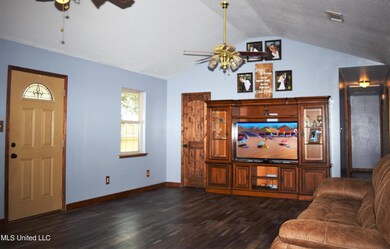 154 Don Barton Rd, Lucedale, MS 39452 - photo 2