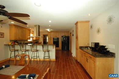 4826 Ivy Rd, Charlottesville, VA 22903 - photo 7