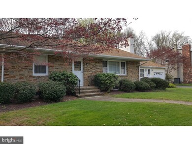 129 Deerwood Dr, Trenton, NJ 08619 - photo 3