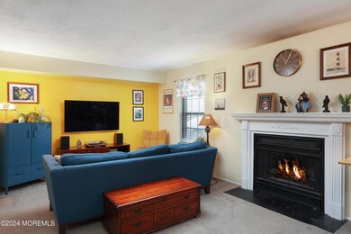 1001 Wellington Place unit 1001, Matawan, NJ 07747 - photo 4
