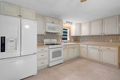 31 W Bay Bridge Rd, Topsham, ME 04086 - photo 4